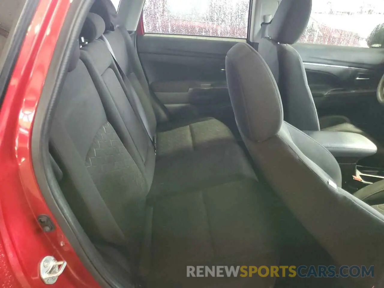 12 Фотография поврежденного автомобиля JA4AP3AU0LU007170 MITSUBISHI OUTLANDER 2020