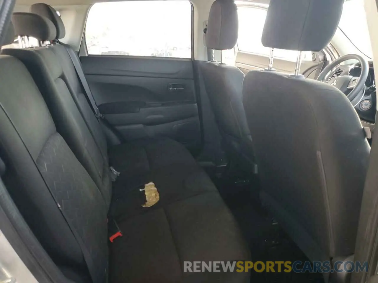 11 Фотография поврежденного автомобиля JA4AP3AU3LU026604 MITSUBISHI OUTLANDER 2020