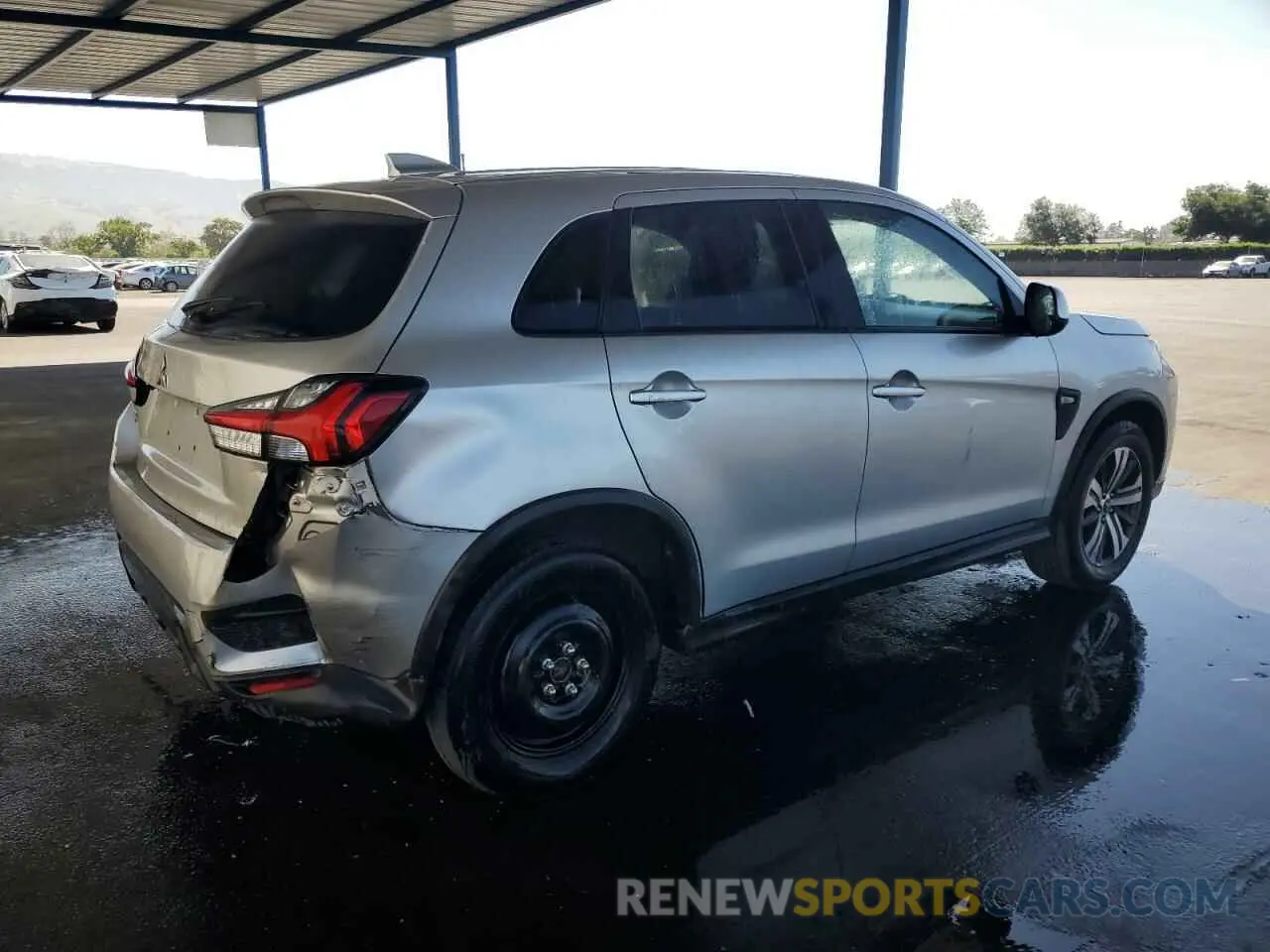 3 Фотография поврежденного автомобиля JA4AP3AU3LU026604 MITSUBISHI OUTLANDER 2020