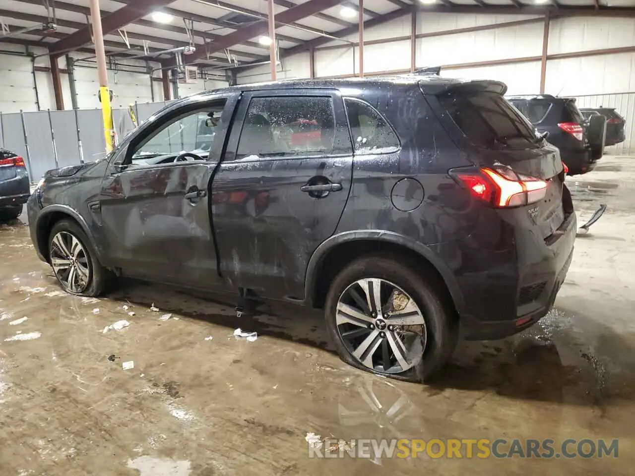 2 Photograph of a damaged car JA4AP3AU4LU006720 MITSUBISHI OUTLANDER 2020