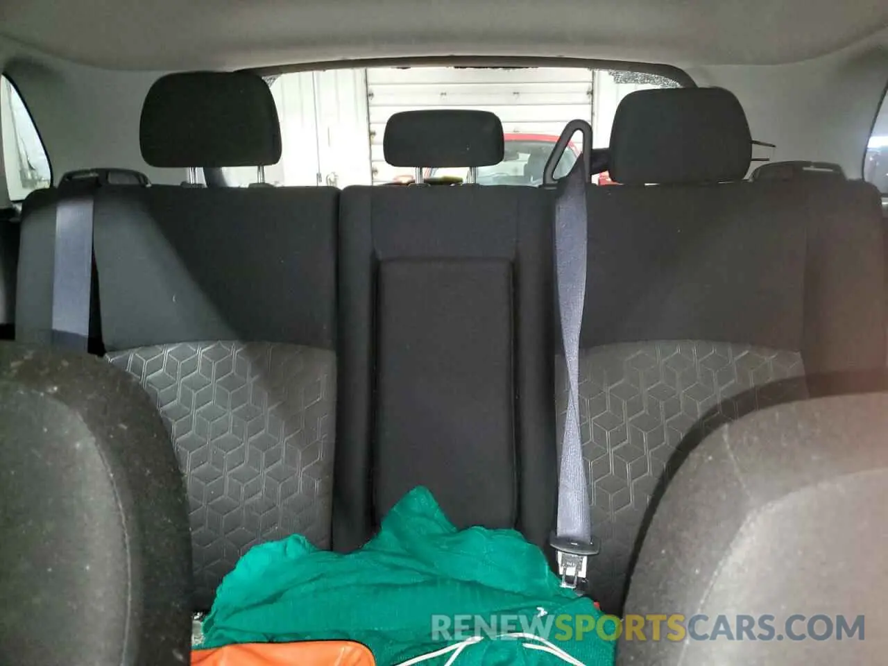10 Photograph of a damaged car JA4AP3AU7LU008879 MITSUBISHI OUTLANDER 2020
