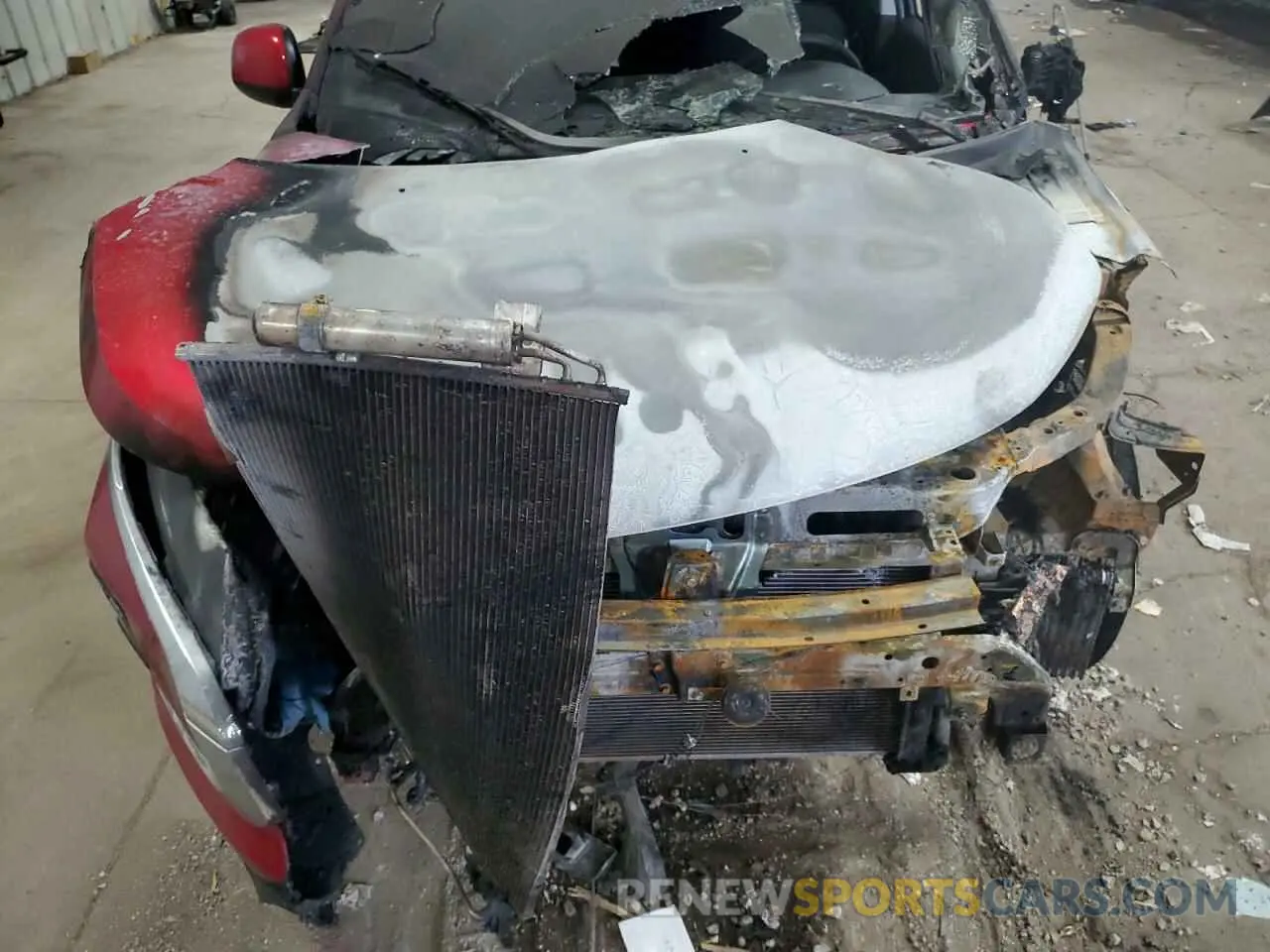 12 Photograph of a damaged car JA4AP3AU7LU008879 MITSUBISHI OUTLANDER 2020