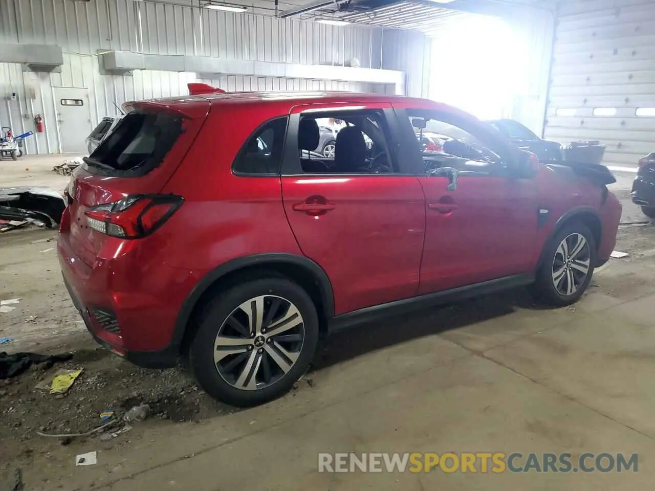 3 Photograph of a damaged car JA4AP3AU7LU008879 MITSUBISHI OUTLANDER 2020