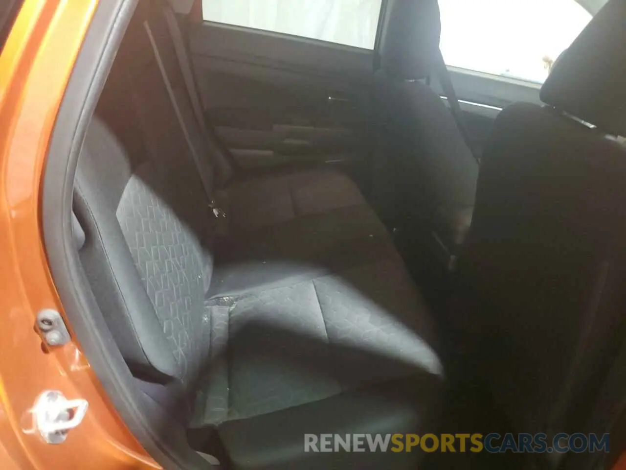 11 Фотография поврежденного автомобиля JA4AP3AU8LU001472 MITSUBISHI OUTLANDER 2020