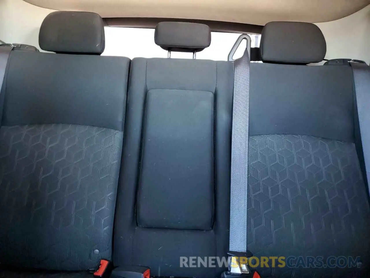 10 Фотография поврежденного автомобиля JA4AP3AU8LU027909 MITSUBISHI OUTLANDER 2020