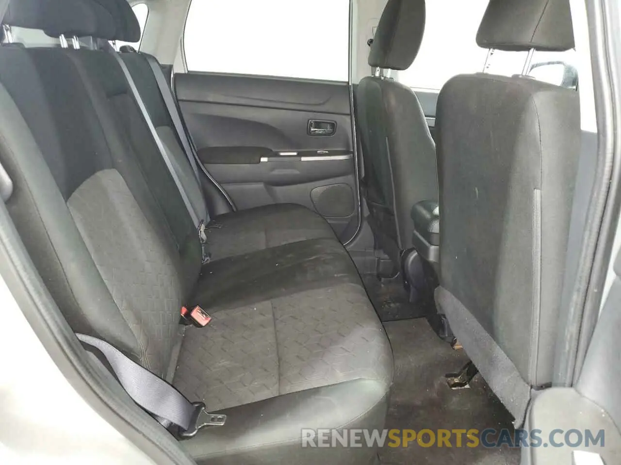 11 Фотография поврежденного автомобиля JA4AP4AU2LU029659 MITSUBISHI OUTLANDER 2020