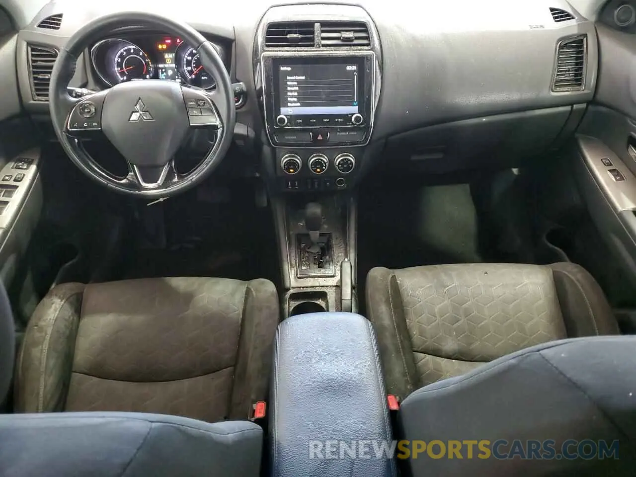 8 Фотография поврежденного автомобиля JA4AP4AU2LU029659 MITSUBISHI OUTLANDER 2020