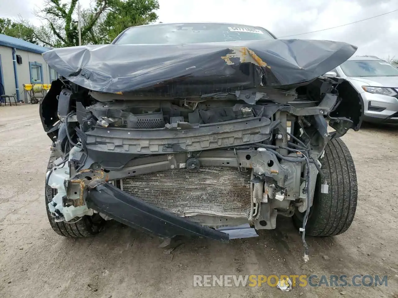 5 Photograph of a damaged car JA4AP4AU4LU022812 MITSUBISHI OUTLANDER 2020