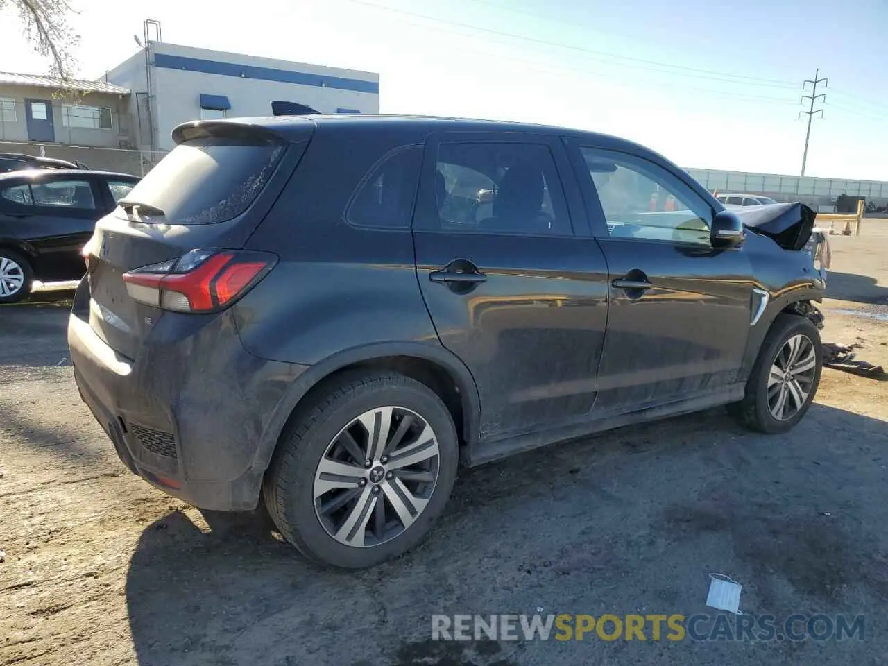 3 Photograph of a damaged car JA4AR3AU0LU024111 MITSUBISHI OUTLANDER 2020