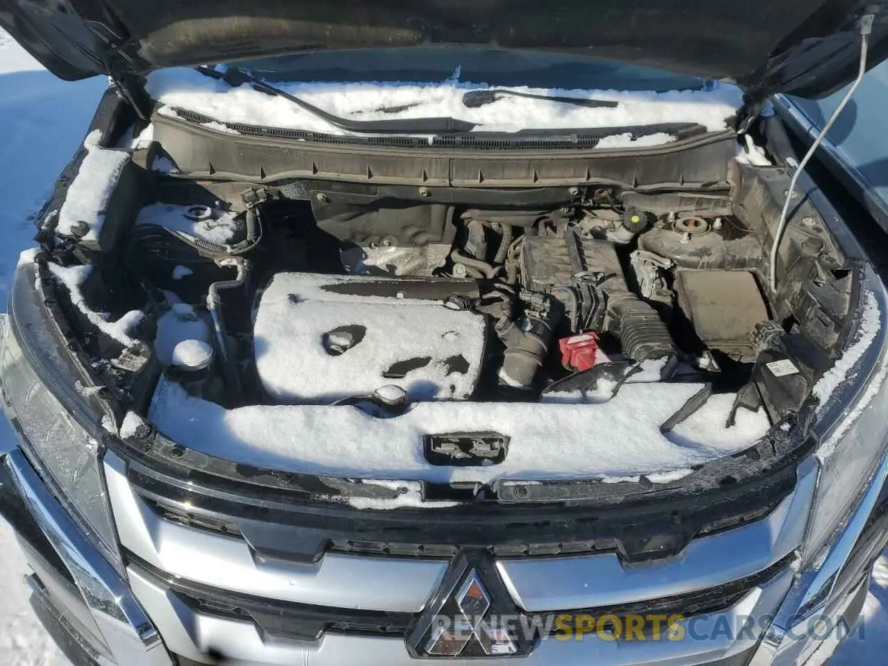 11 Фотография поврежденного автомобиля JA4AR3AU1LU011402 MITSUBISHI OUTLANDER 2020