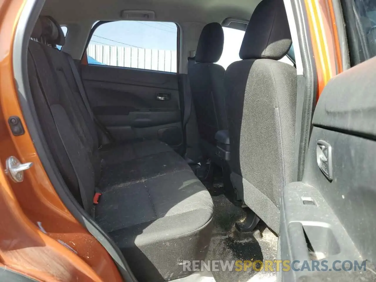11 Фотография поврежденного автомобиля JA4AR3AU1LU012520 MITSUBISHI OUTLANDER 2020