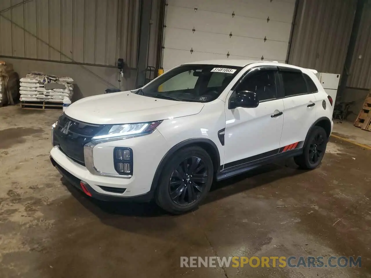 1 Фотография поврежденного автомобиля JA4AR3AU1LU025557 MITSUBISHI OUTLANDER 2020