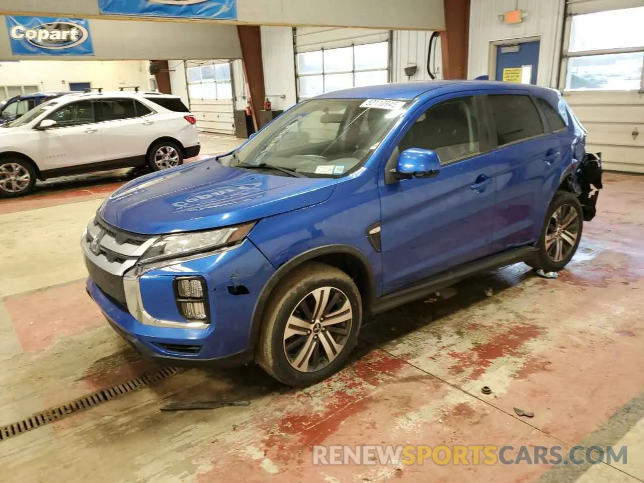 1 Photograph of a damaged car JA4AR3AU2LU005205 MITSUBISHI OUTLANDER 2020