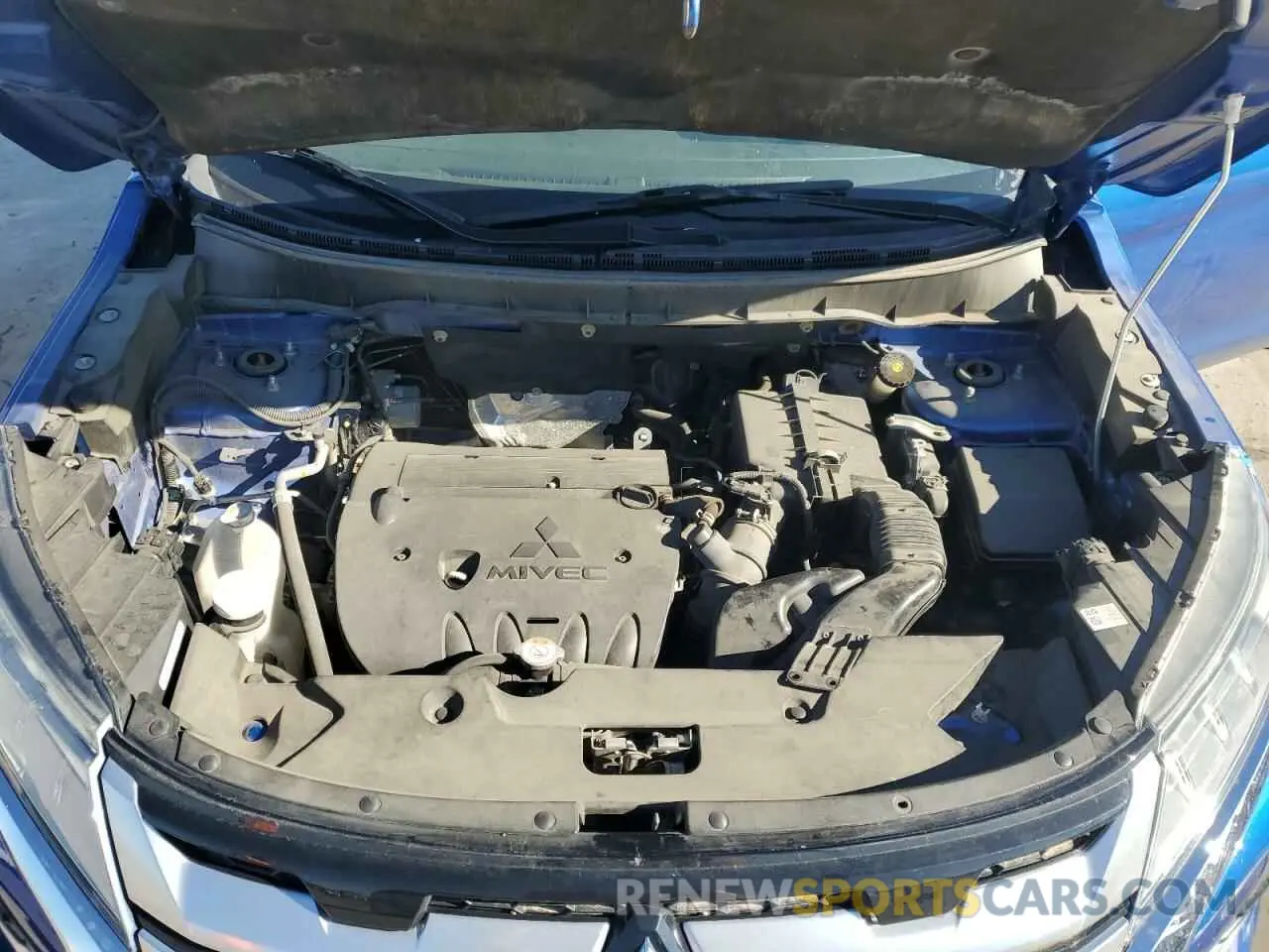 11 Photograph of a damaged car JA4AR3AU2LU023817 MITSUBISHI OUTLANDER 2020
