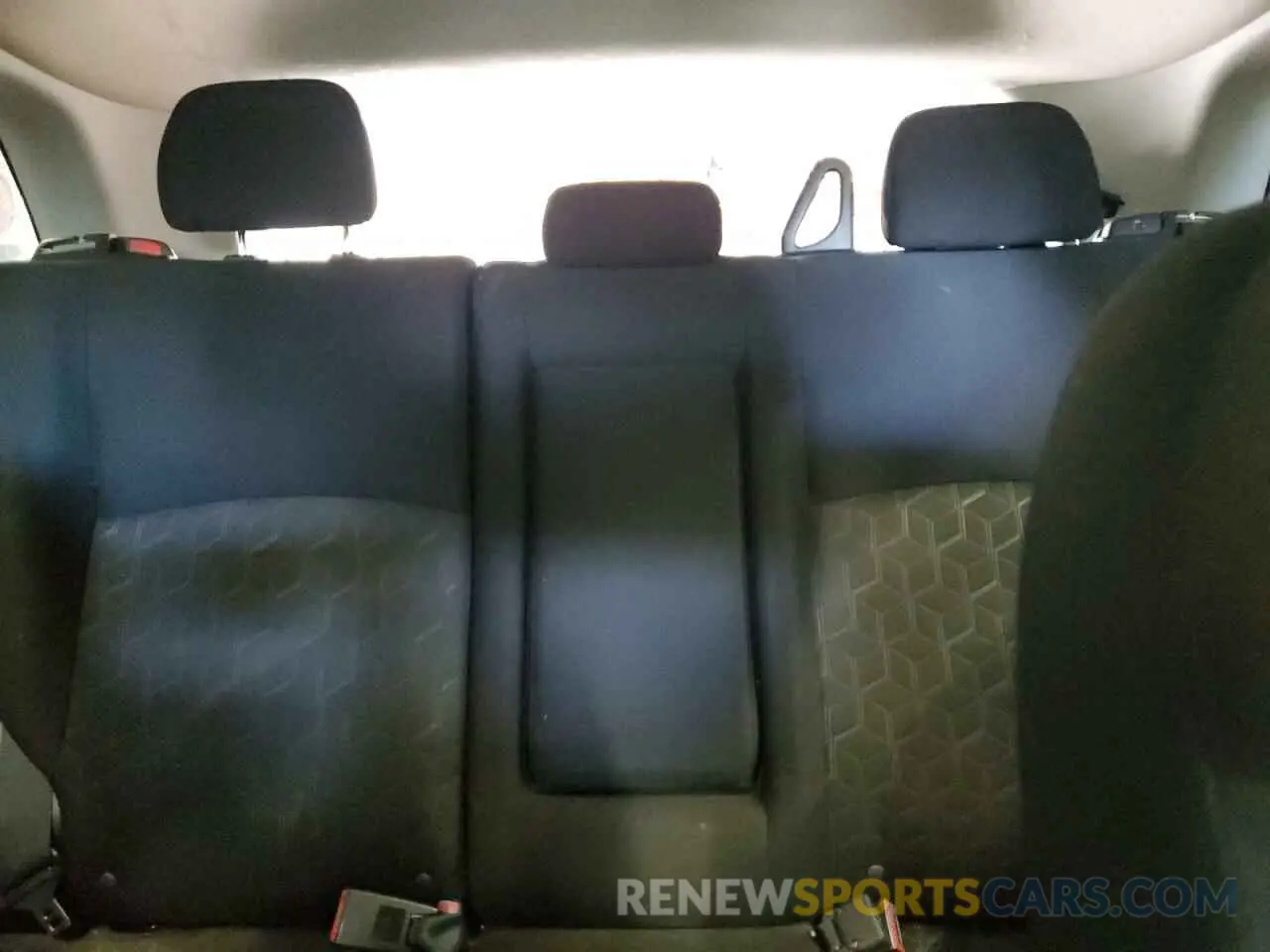 10 Фотография поврежденного автомобиля JA4AR3AU4LU014987 MITSUBISHI OUTLANDER 2020