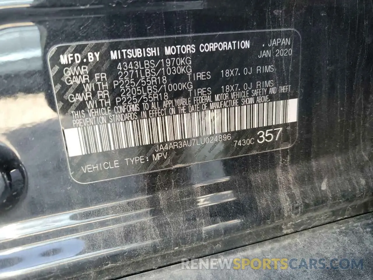 13 Photograph of a damaged car JA4AR3AU7LU024896 MITSUBISHI OUTLANDER 2020