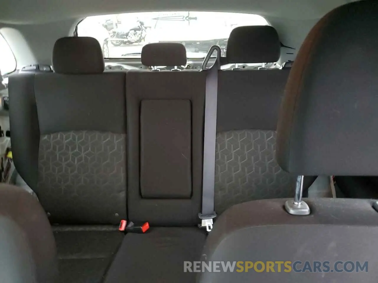 10 Фотография поврежденного автомобиля JA4AR3AU8LU010425 MITSUBISHI OUTLANDER 2020