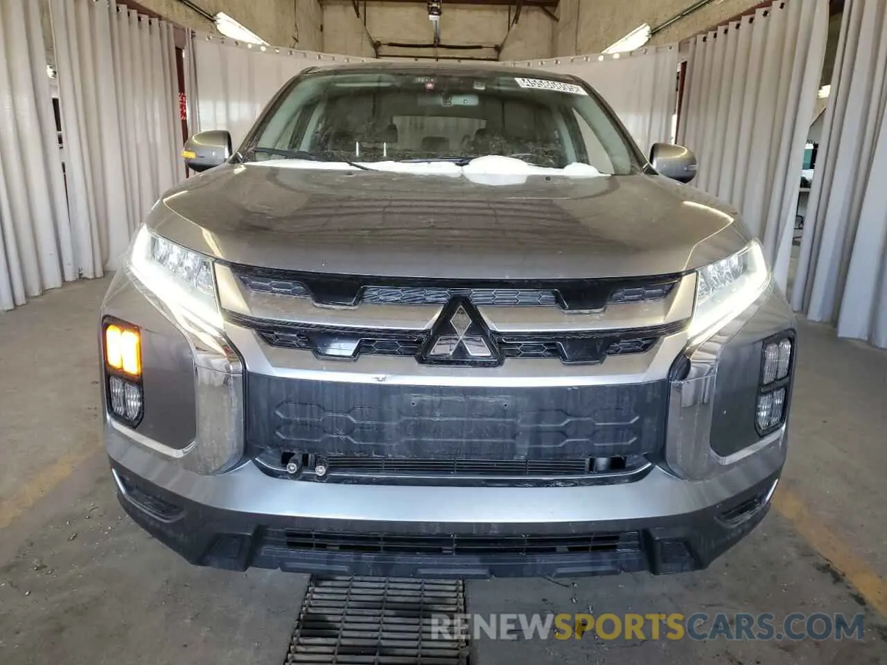 5 Фотография поврежденного автомобиля JA4AR3AUXLU016999 MITSUBISHI OUTLANDER 2020