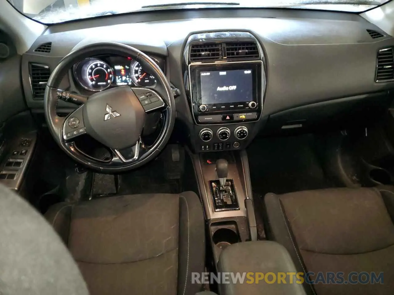 8 Фотография поврежденного автомобиля JA4AR3AUXLU016999 MITSUBISHI OUTLANDER 2020