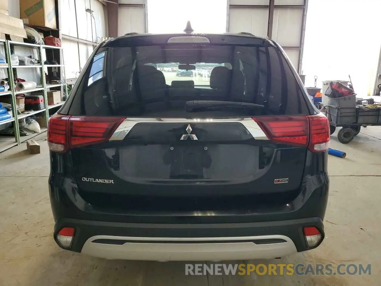 6 Photograph of a damaged car JA4AZ2A3XLZ602851 MITSUBISHI OUTLANDER 2020