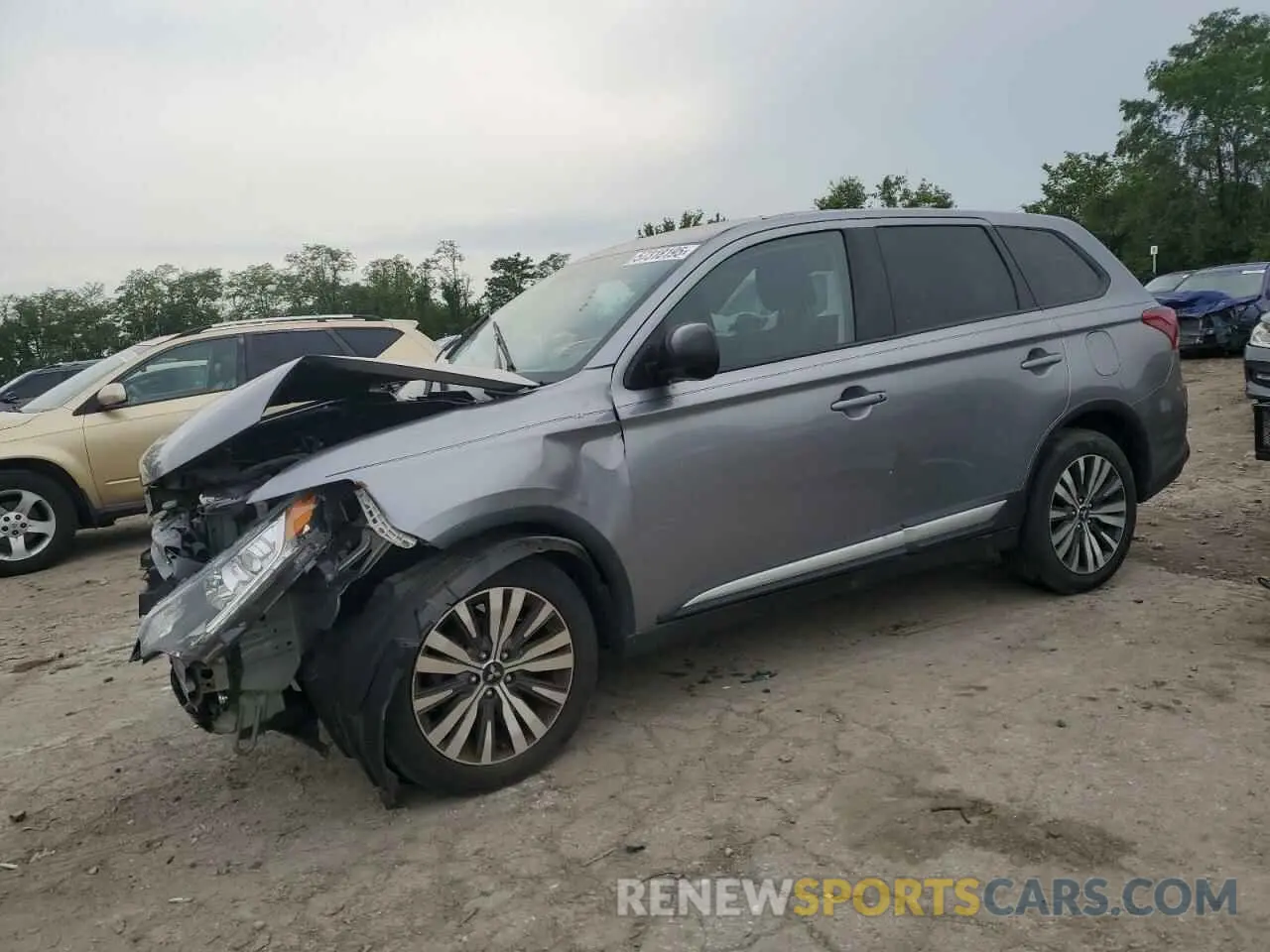 1 Фотография поврежденного автомобиля JA4AZ3A30LZ015158 MITSUBISHI OUTLANDER 2020