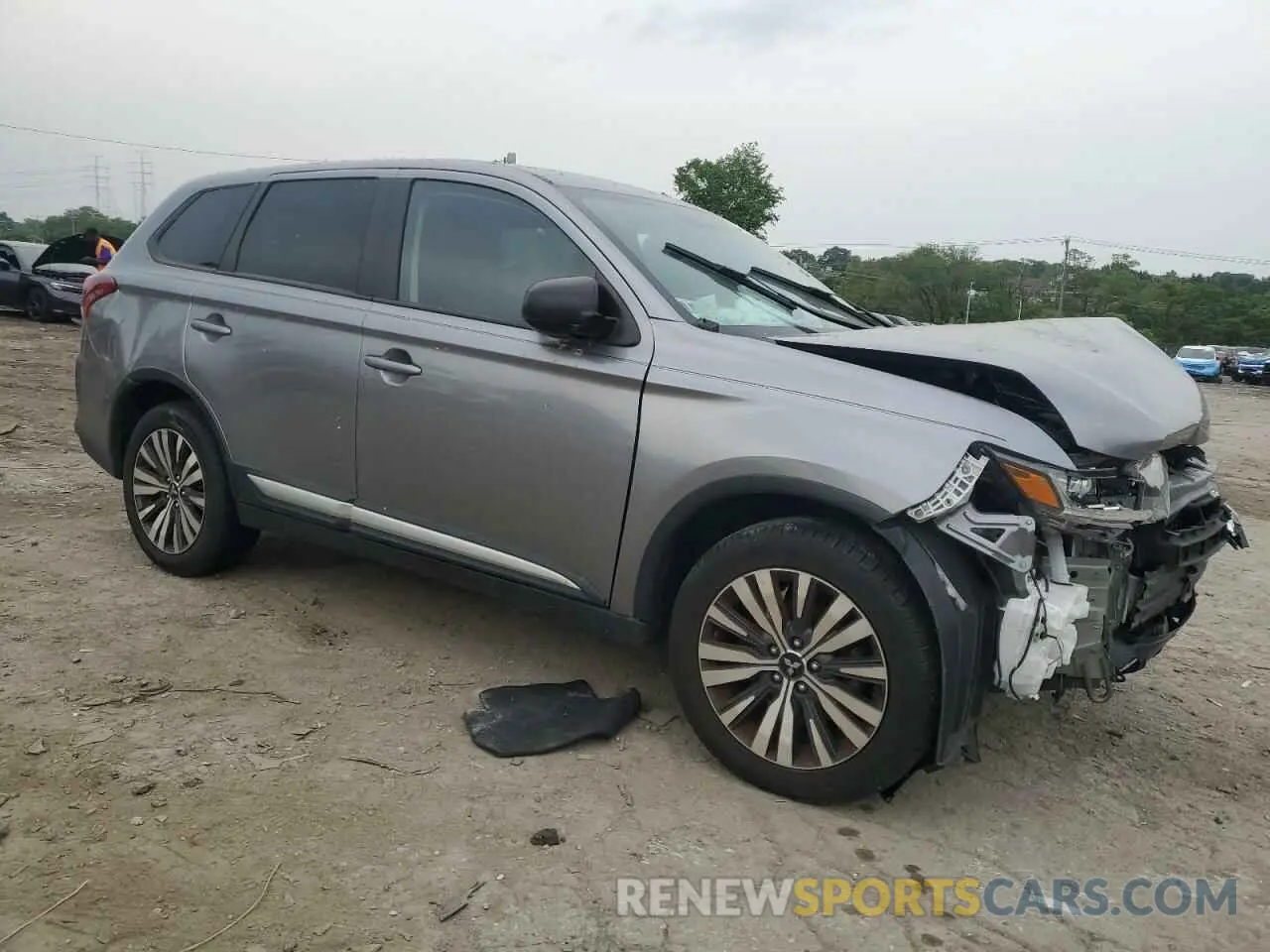 4 Фотография поврежденного автомобиля JA4AZ3A30LZ015158 MITSUBISHI OUTLANDER 2020