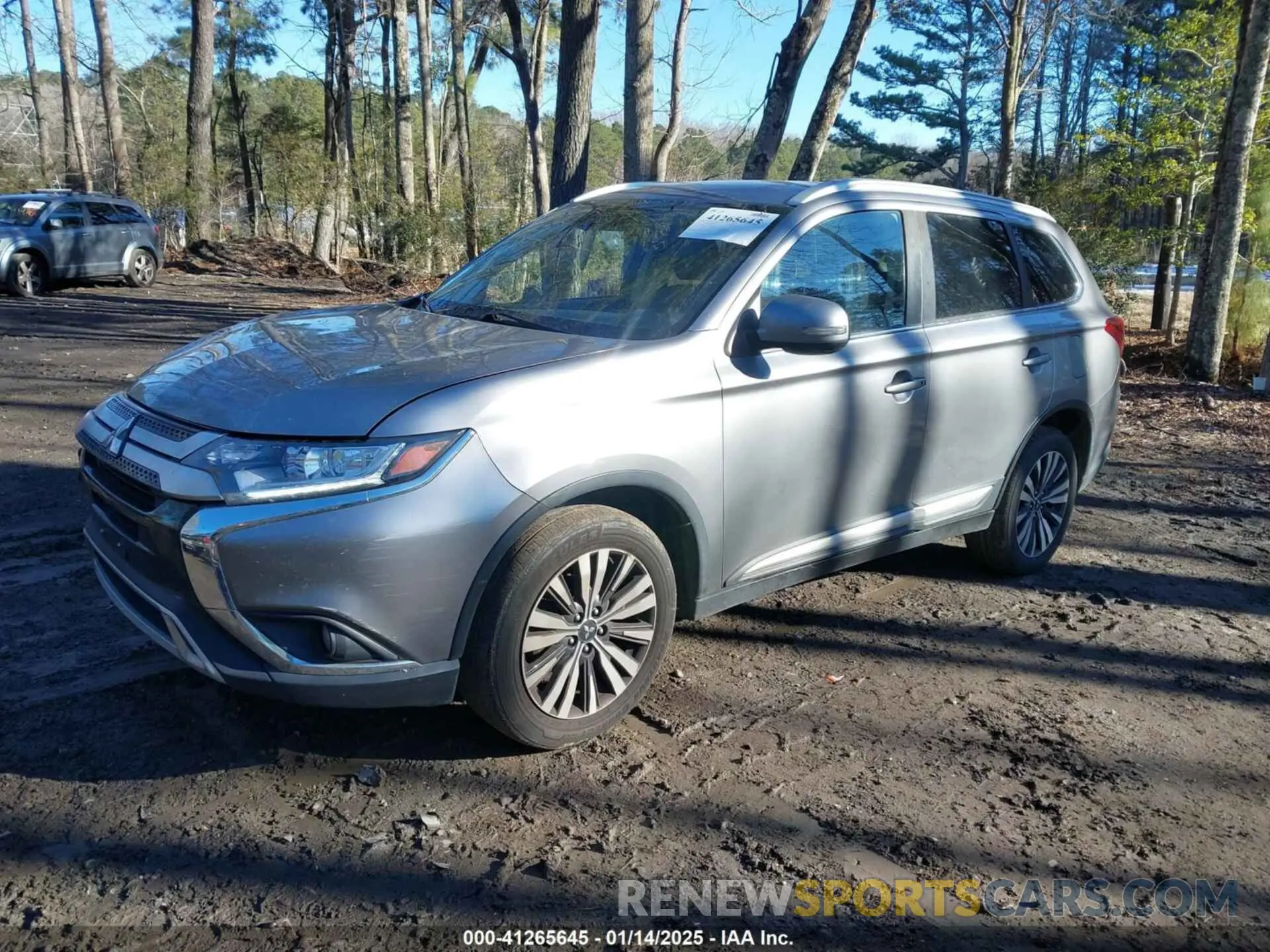 2 Фотография поврежденного автомобиля JA4AZ3A31LZ041204 MITSUBISHI OUTLANDER 2020