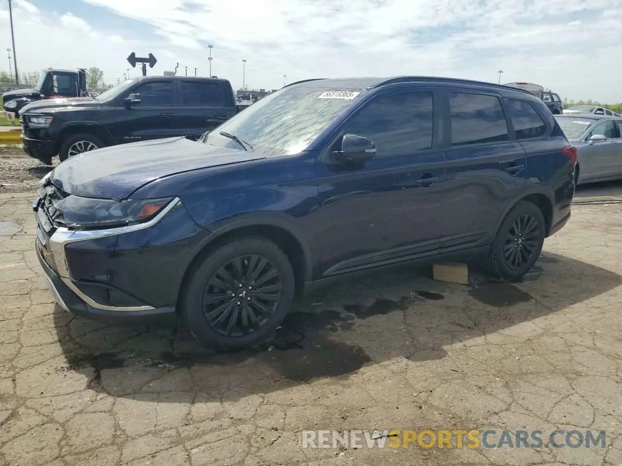 1 Photograph of a damaged car JA4AZ3A33LZ040846 MITSUBISHI OUTLANDER 2020