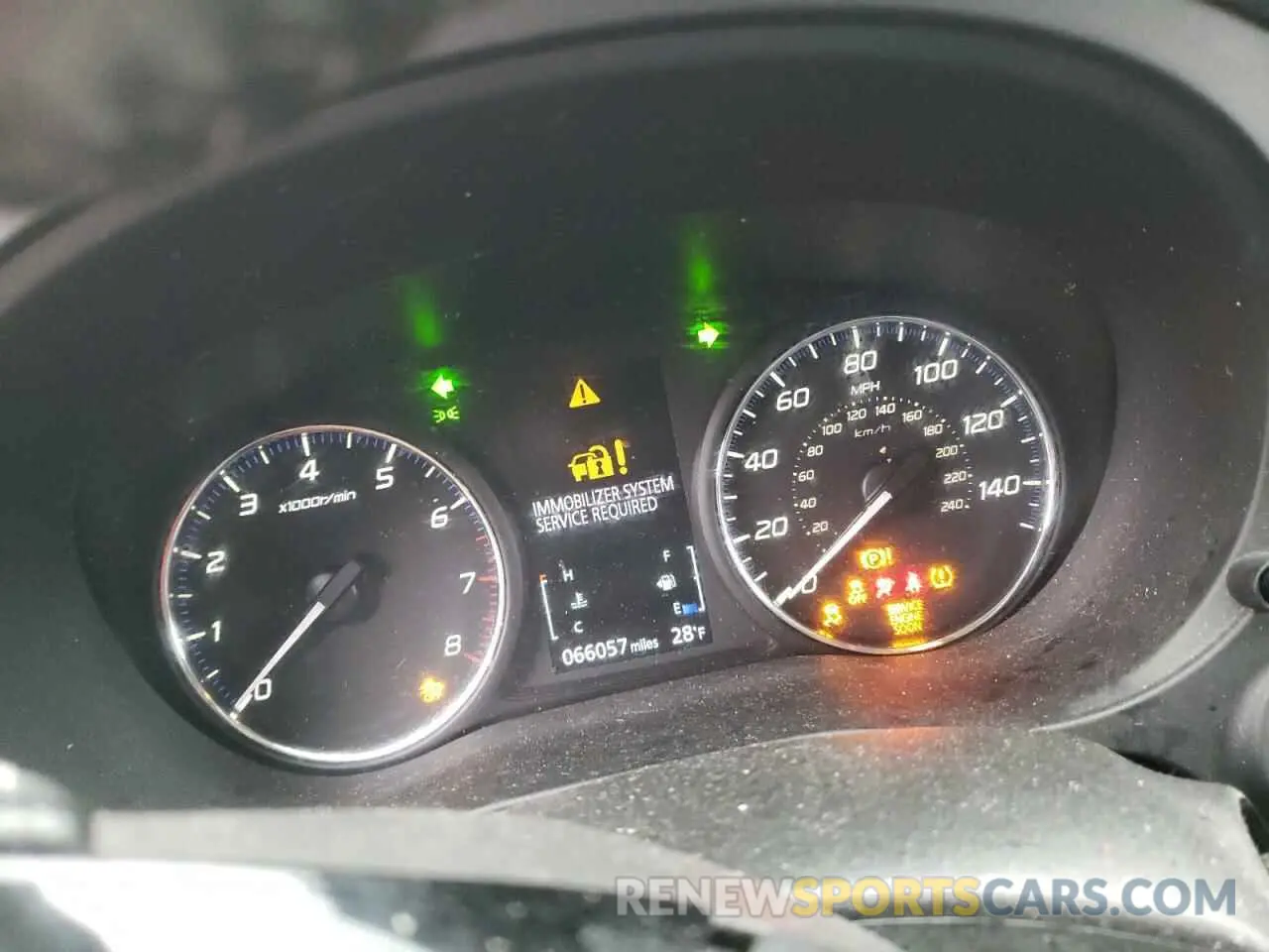 9 Фотография поврежденного автомобиля JA4AZ3A34LZ017690 MITSUBISHI OUTLANDER 2020