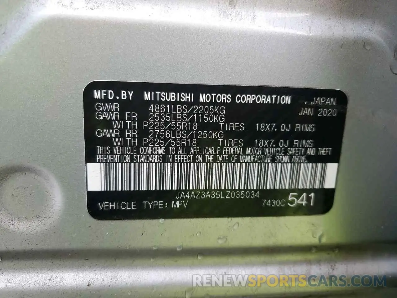 14 Photograph of a damaged car JA4AZ3A35LZ035034 MITSUBISHI OUTLANDER 2020