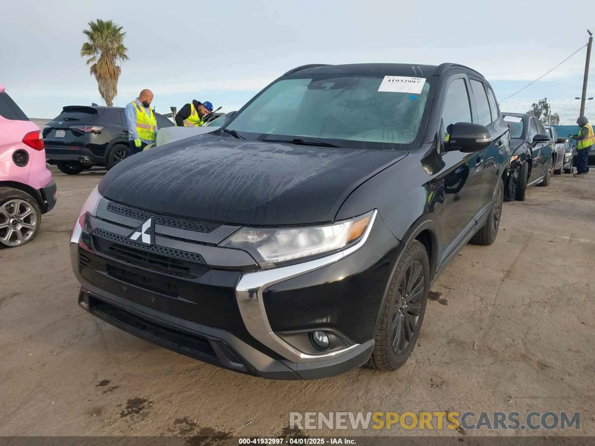 2 Photograph of a damaged car JA4AZ3A37LZ043216 MITSUBISHI OUTLANDER 2020
