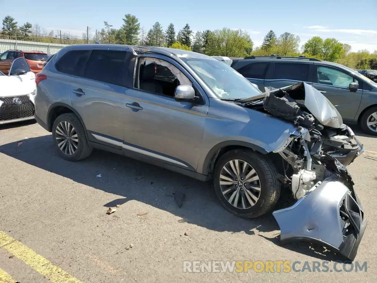 4 Photograph of a damaged car JA4AZ3A37LZ045354 MITSUBISHI OUTLANDER 2020