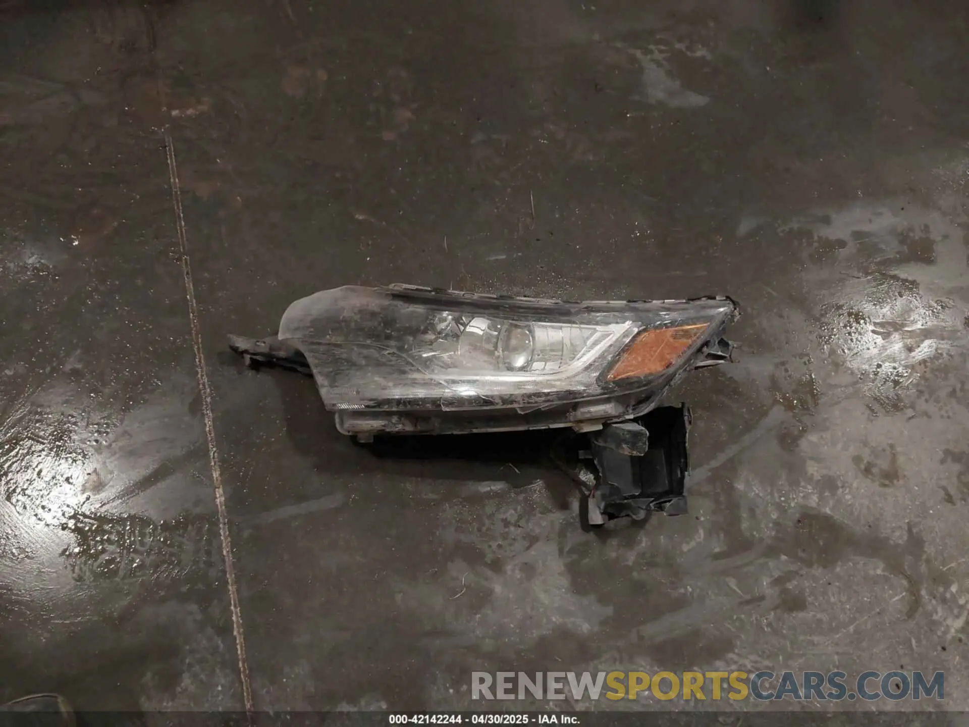 12 Photograph of a damaged car JA4AZ3A38LZ018227 MITSUBISHI OUTLANDER 2020