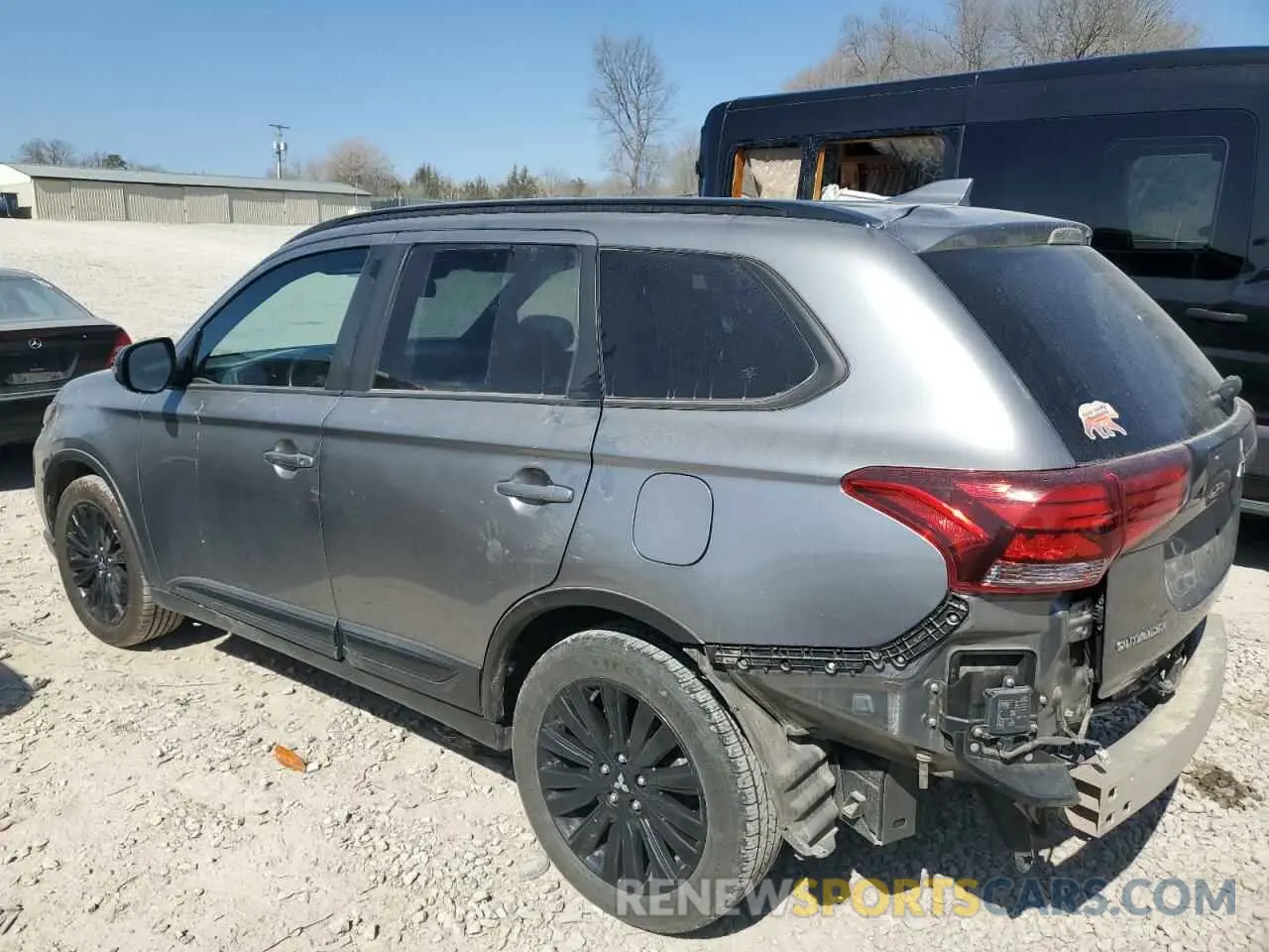2 Photograph of a damaged car JA4AZ3A39LZ040530 MITSUBISHI OUTLANDER 2020