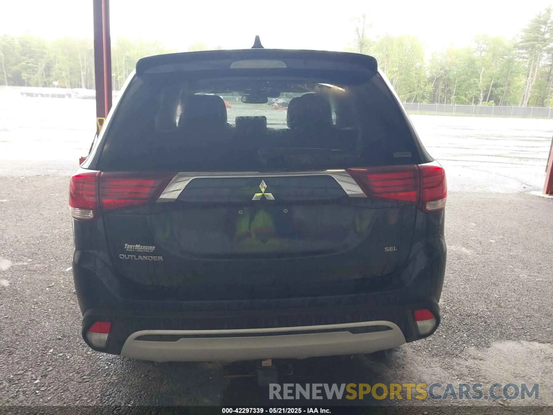 16 Фотография поврежденного автомобиля JA4AZ3A3XLZ004667 MITSUBISHI OUTLANDER 2020