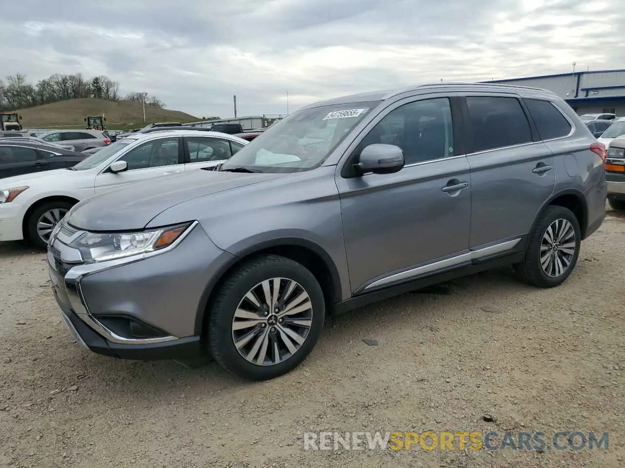 1 Photograph of a damaged car JA4AZ3A3XLZ017208 MITSUBISHI OUTLANDER 2020