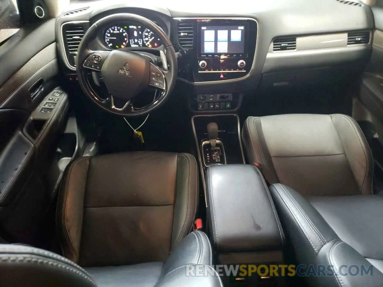 8 Фотография поврежденного автомобиля JA4JZ4AX5LZ042073 MITSUBISHI OUTLANDER 2020