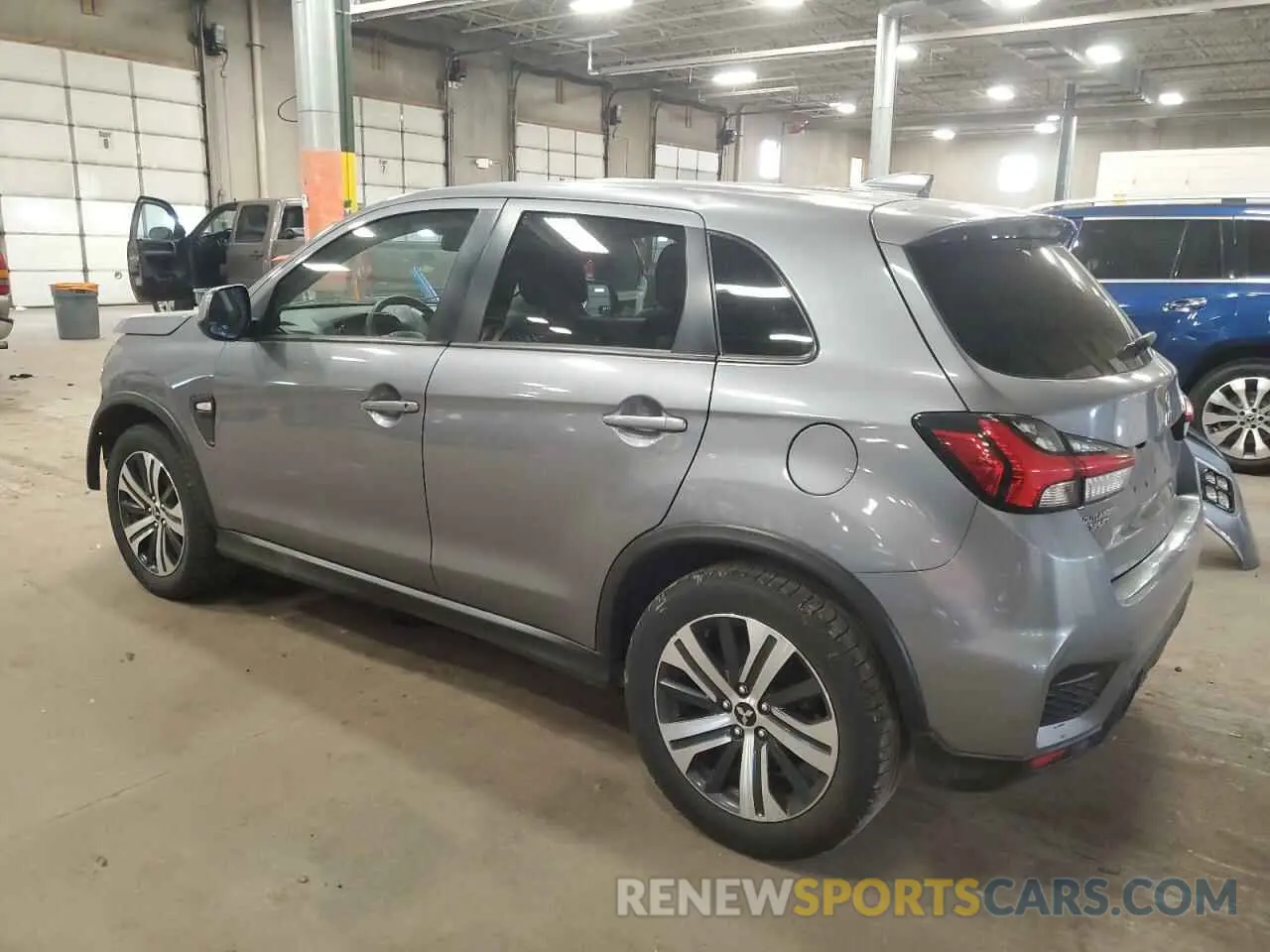 2 Фотография поврежденного автомобиля JA4APUAU2MU009347 MITSUBISHI OUTLANDER 2021