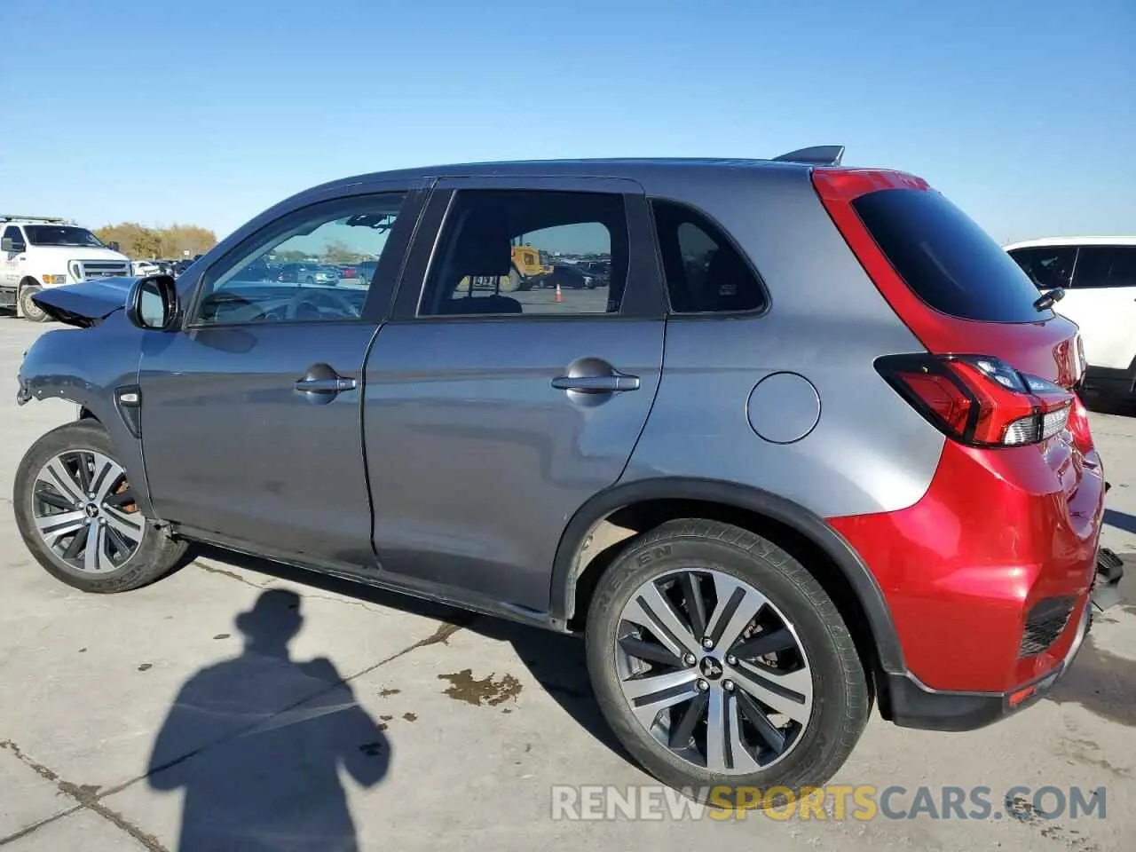 2 Фотография поврежденного автомобиля JA4APUAU3MU035195 MITSUBISHI OUTLANDER 2021