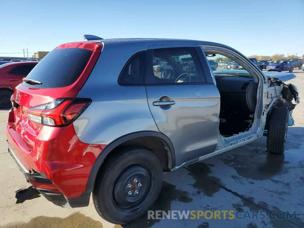 3 Фотография поврежденного автомобиля JA4APUAU3MU035195 MITSUBISHI OUTLANDER 2021