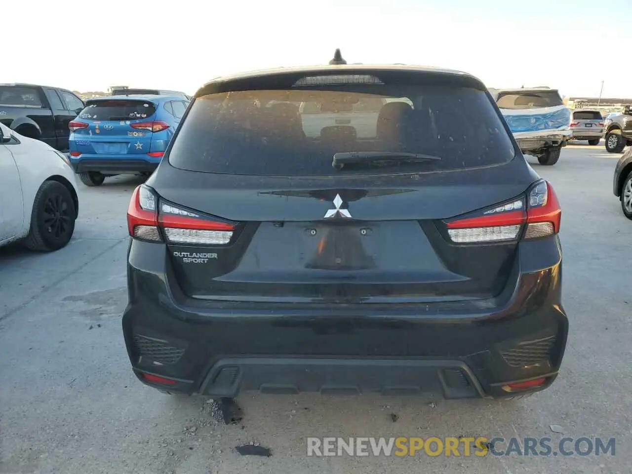 6 Фотография поврежденного автомобиля JA4APUAU5MU005700 MITSUBISHI OUTLANDER 2021