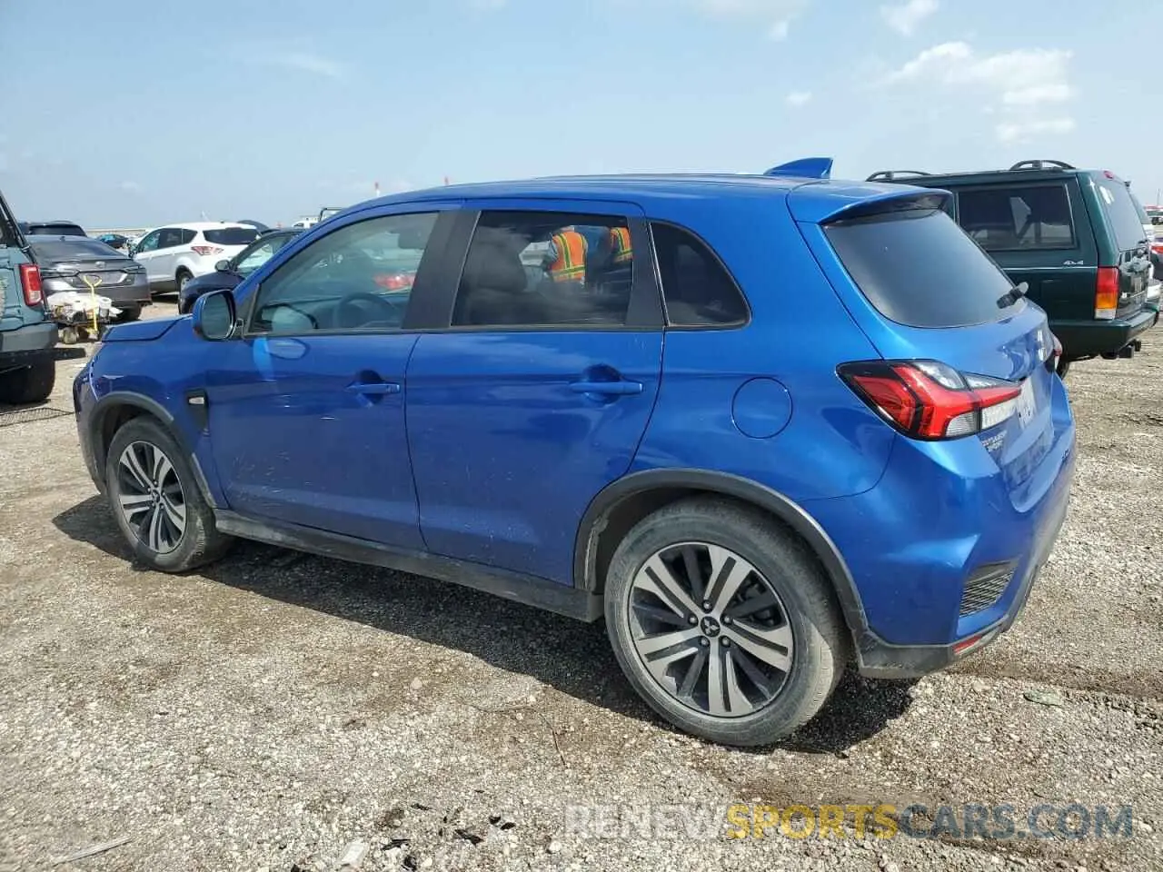 2 Photograph of a damaged car JA4APUAU5MU008967 MITSUBISHI OUTLANDER 2021