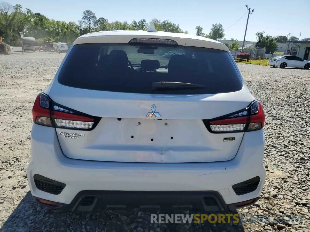 6 Фотография поврежденного автомобиля JA4APUAU6MU030699 MITSUBISHI OUTLANDER 2021