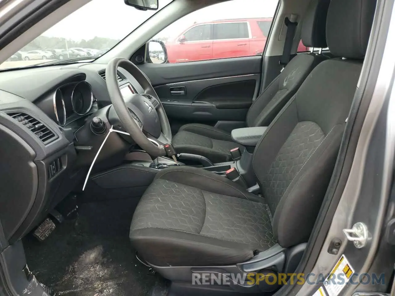 7 Фотография поврежденного автомобиля JA4APUAU6MU035840 MITSUBISHI OUTLANDER 2021