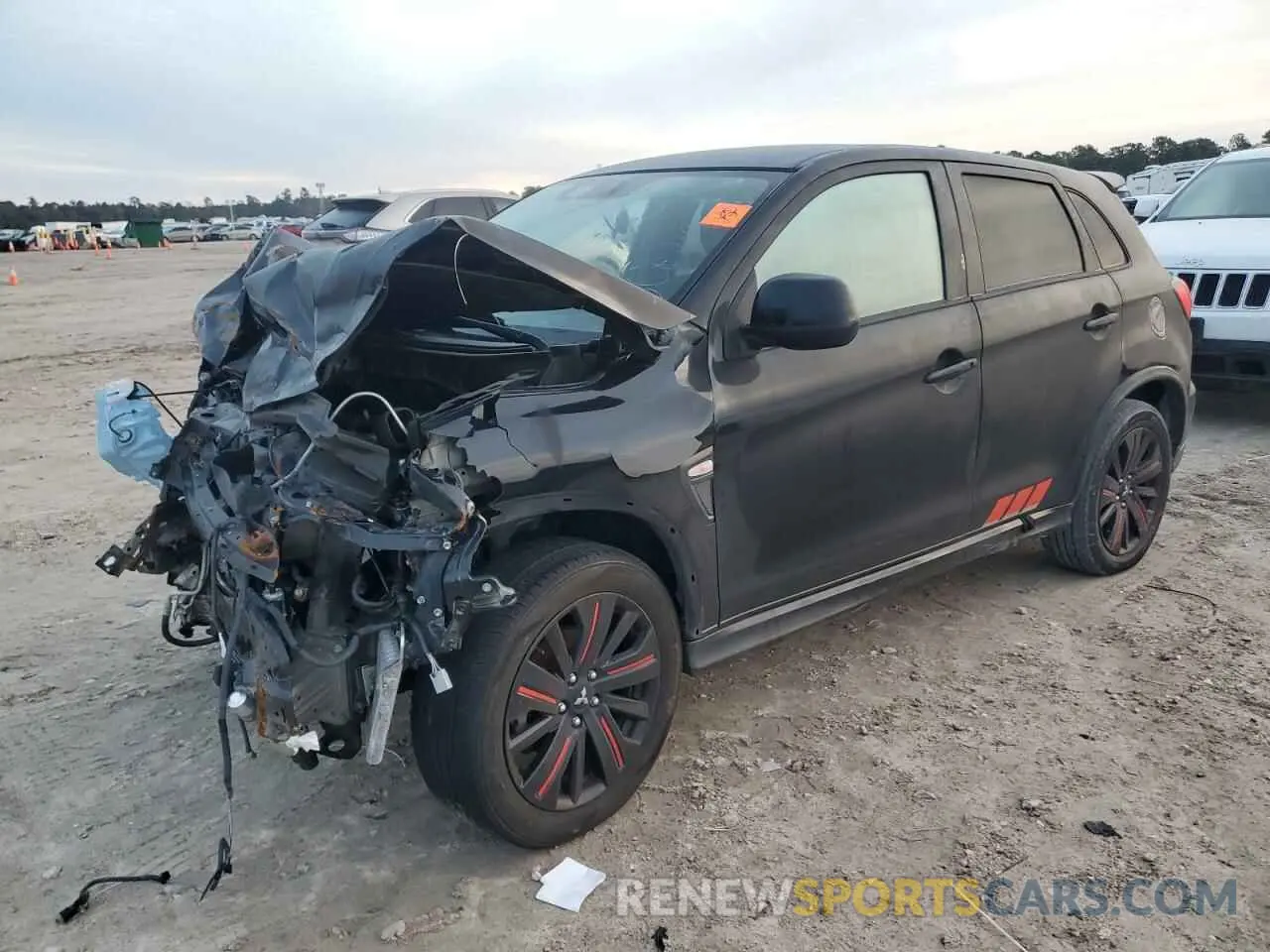 1 Фотография поврежденного автомобиля JA4APUAU8MU016383 MITSUBISHI OUTLANDER 2021