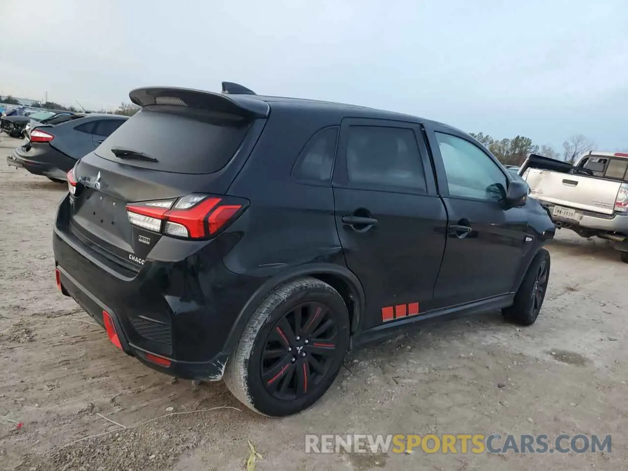 3 Фотография поврежденного автомобиля JA4APUAU8MU016383 MITSUBISHI OUTLANDER 2021