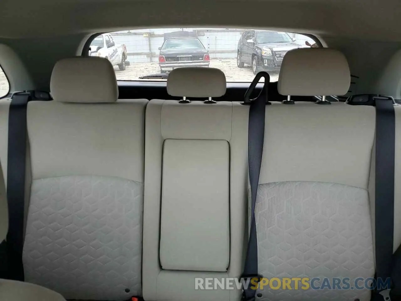 10 Фотография поврежденного автомобиля JA4APVAU3MU004468 MITSUBISHI OUTLANDER 2021