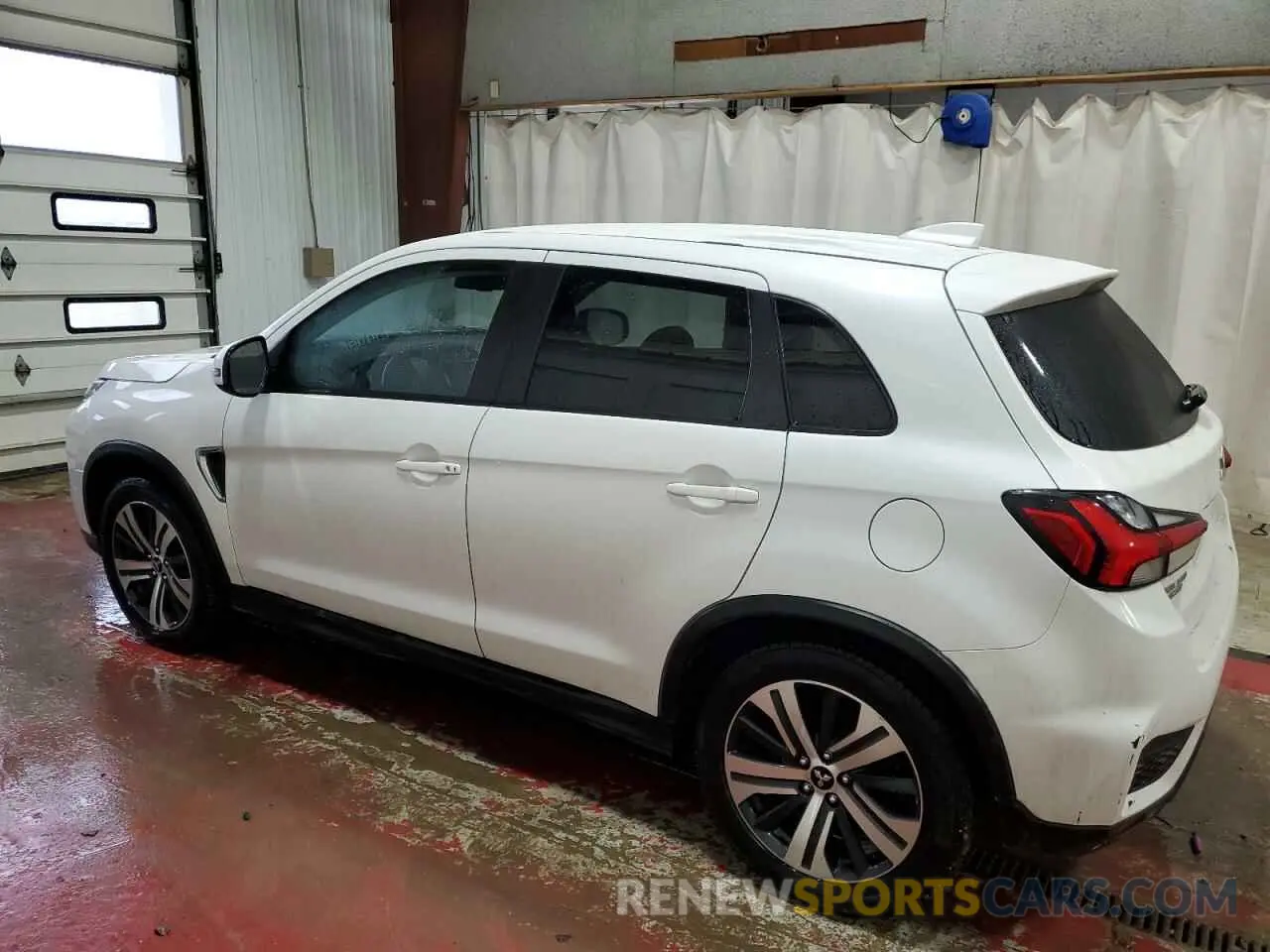 2 Фотография поврежденного автомобиля JA4APVAU5MU011941 MITSUBISHI OUTLANDER 2021