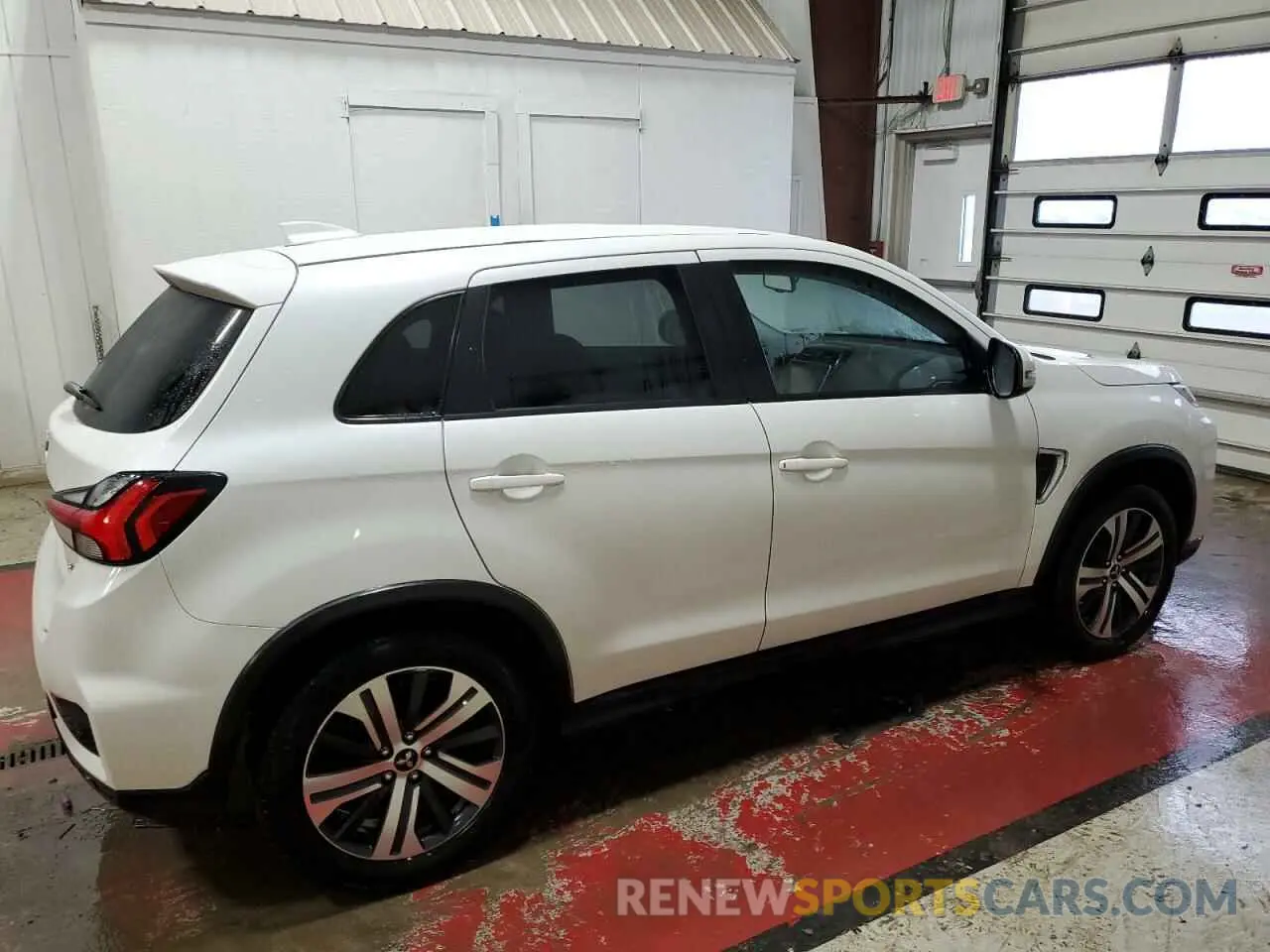 3 Фотография поврежденного автомобиля JA4APVAU5MU011941 MITSUBISHI OUTLANDER 2021