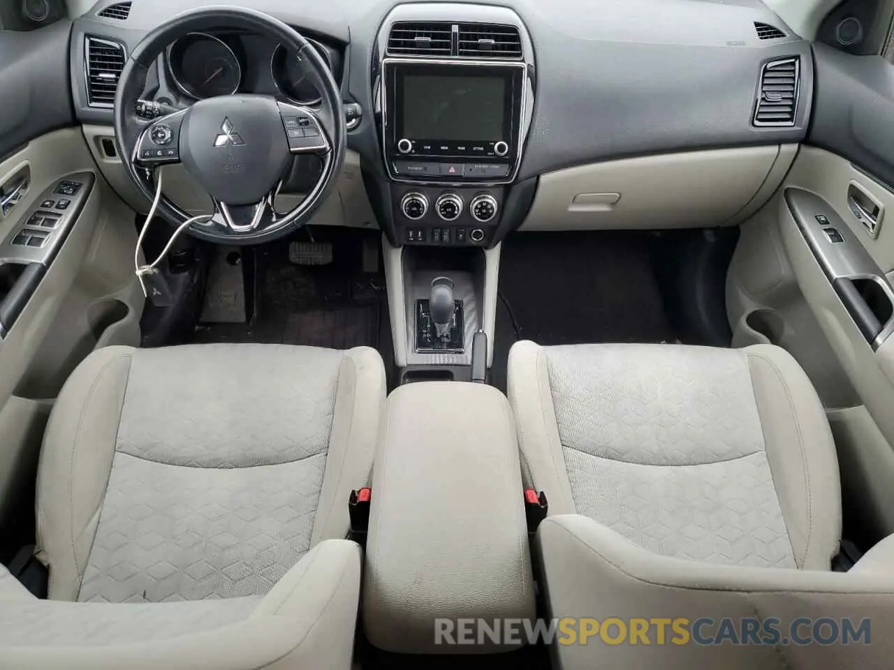 8 Фотография поврежденного автомобиля JA4APVAU8MU001419 MITSUBISHI OUTLANDER 2021